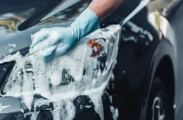 ¿Con qué frecuencia debes lavar tu coche?